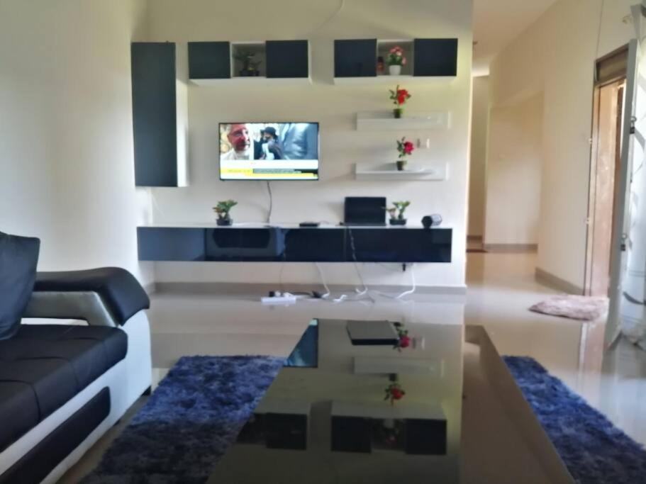 Spacious Zamtel Flat Lusaka Extérieur photo